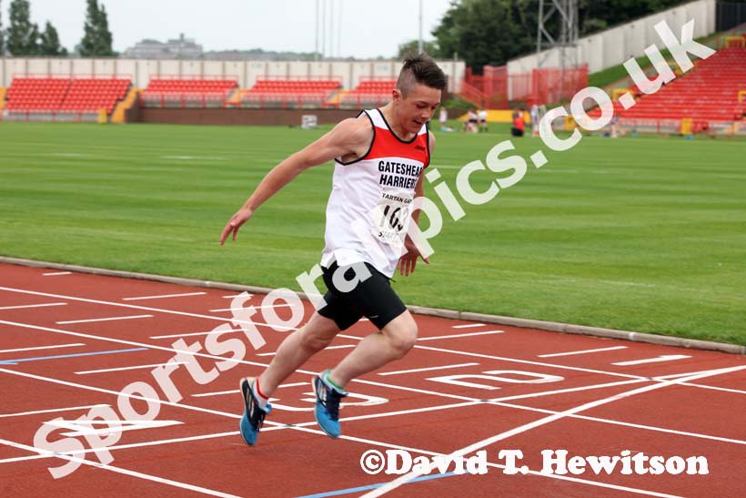 Boys under-13s 200 metres at the Gateshead Tartan Games Open.